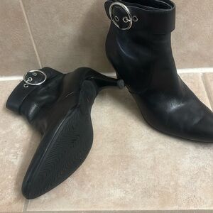 Women’s Ecco black boots sz 39